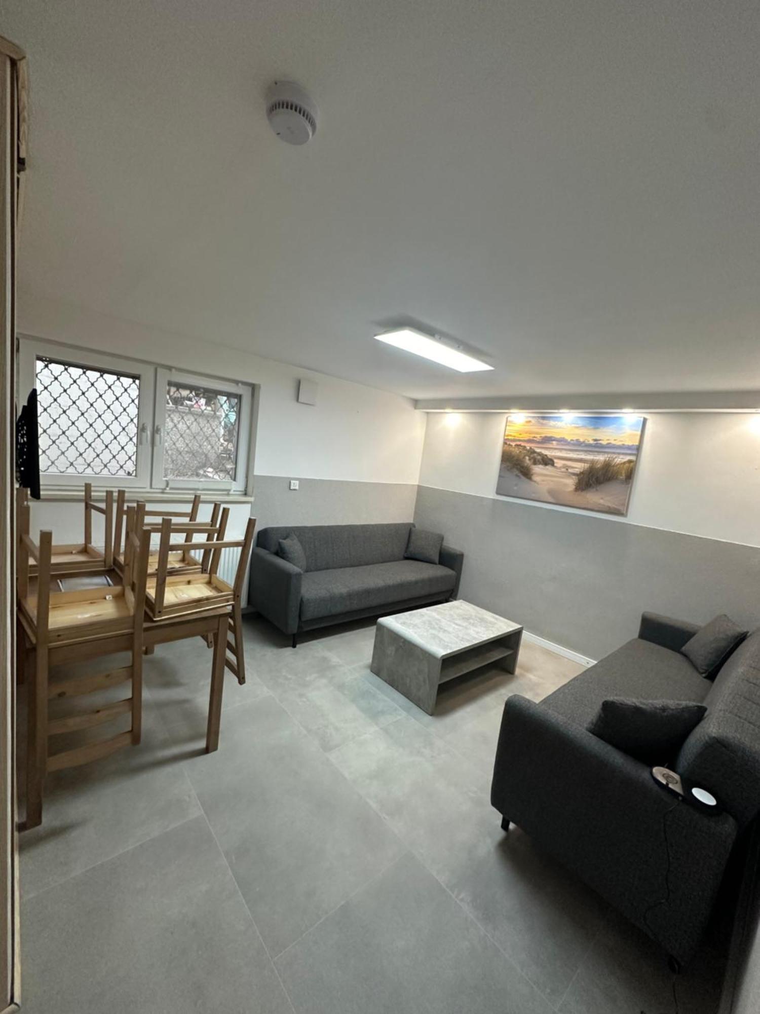 Charmante 2 Zimmer Souterrain Hanovre Extérieur photo